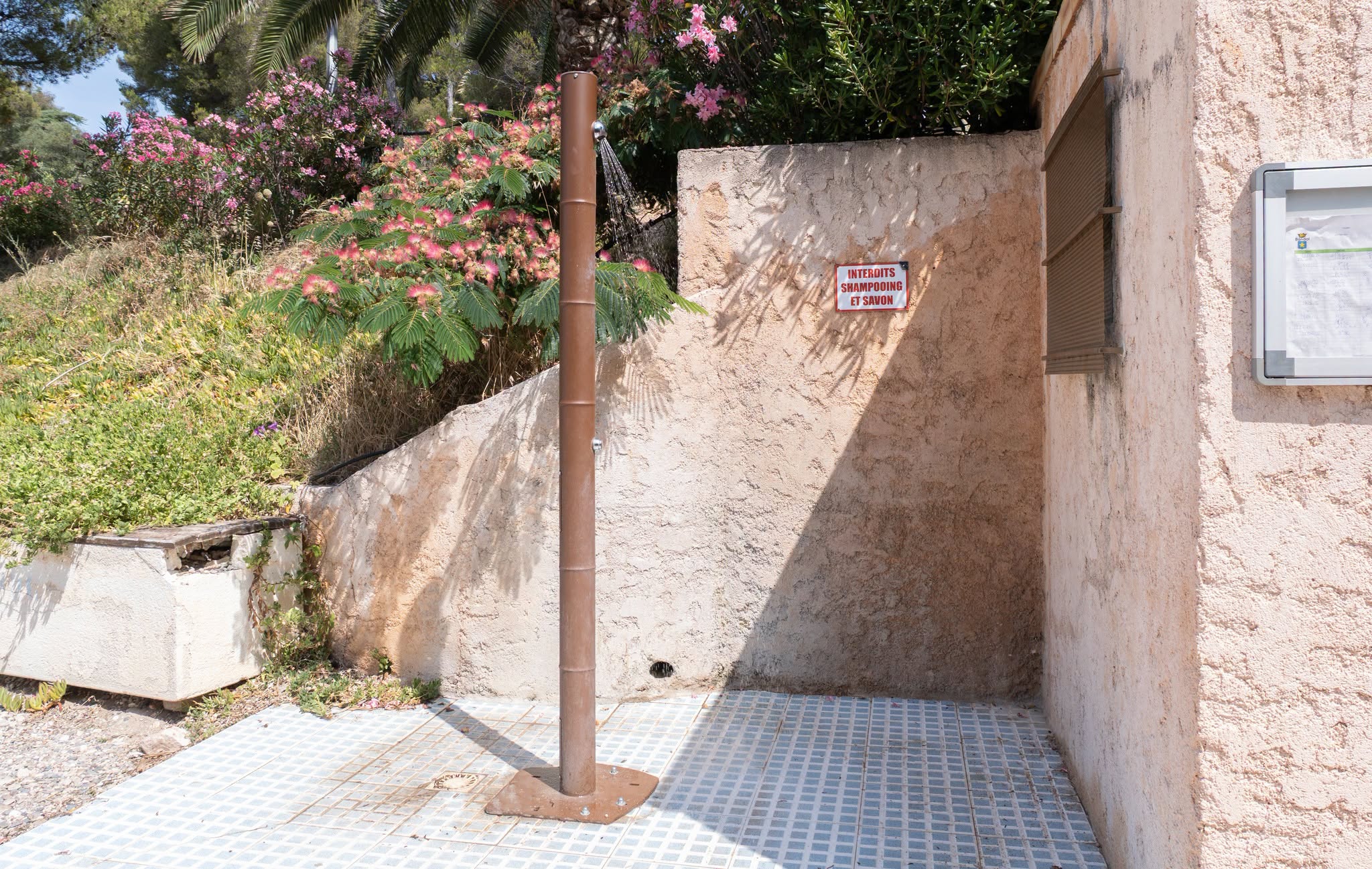 Douche de plage