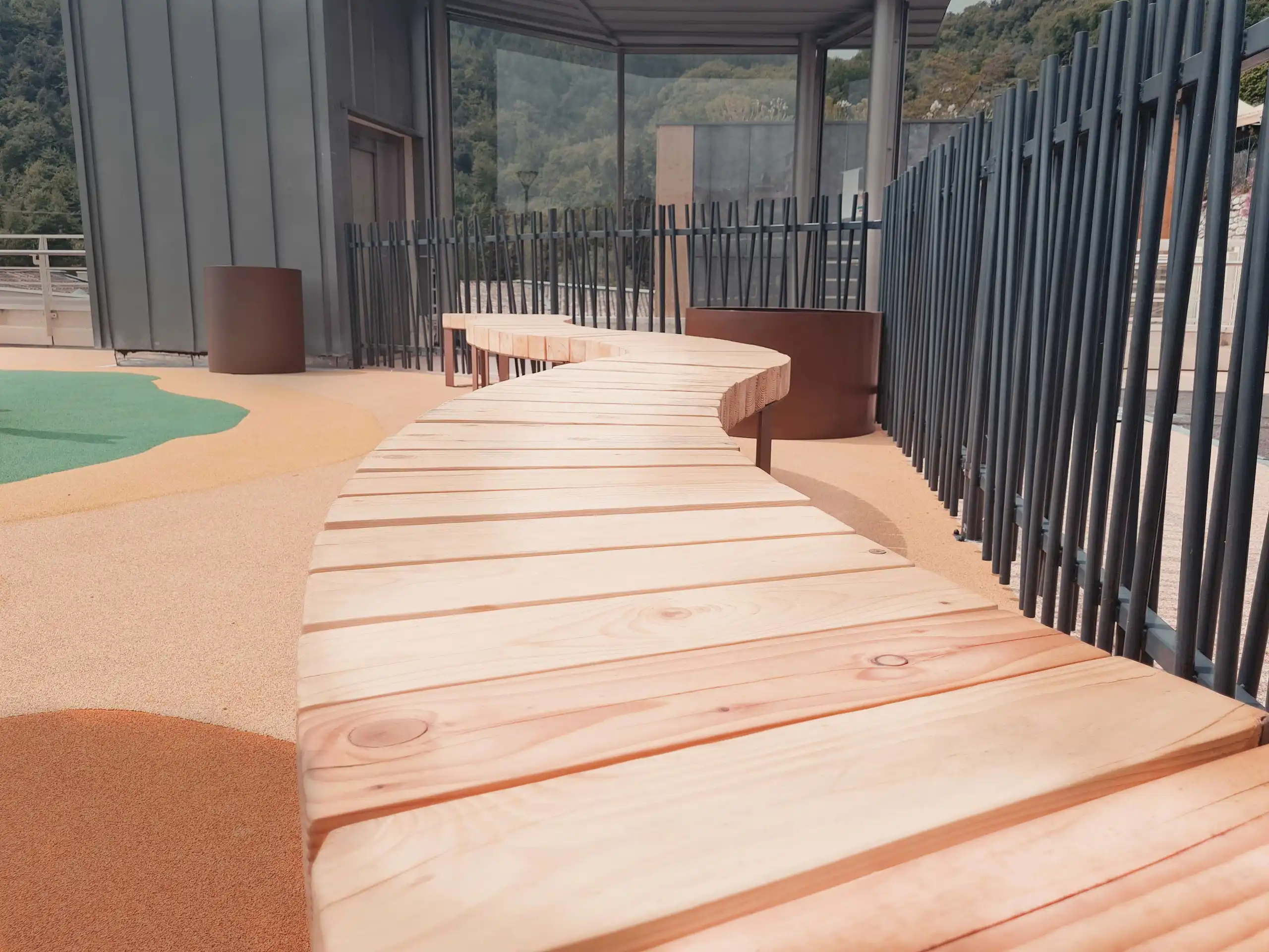 Projet Aire de jeux Les Oliviers - Mobilier urbain design